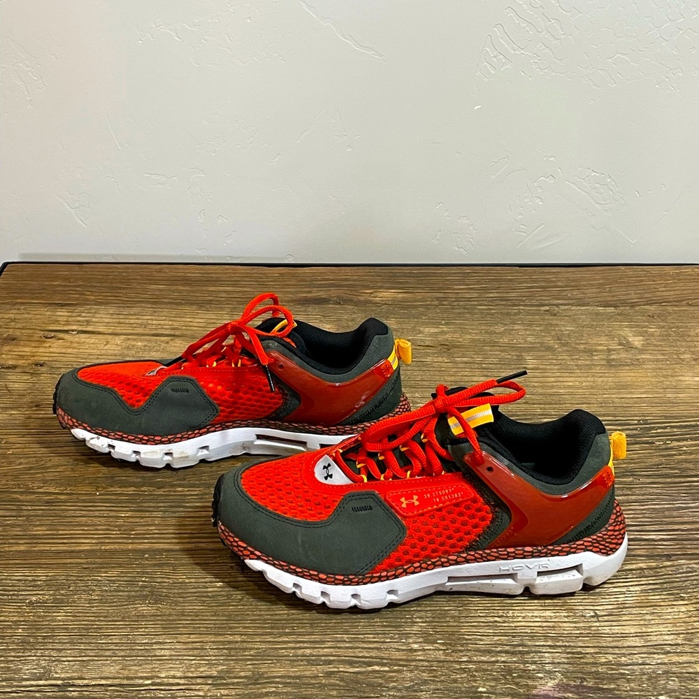 Under Armour Women’s Running Shoes 9